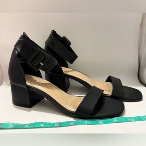 New Mari A Mattie 2 Black Ankle Strap Block Heel Sandals sz 7.5